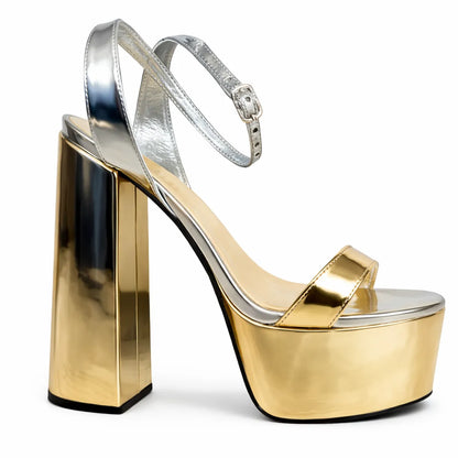 Mega Pata Letícia 15cm