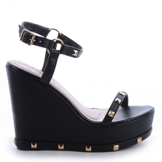 Sandália Anabela Luara com Tachas Spike Pirâmide 11cm