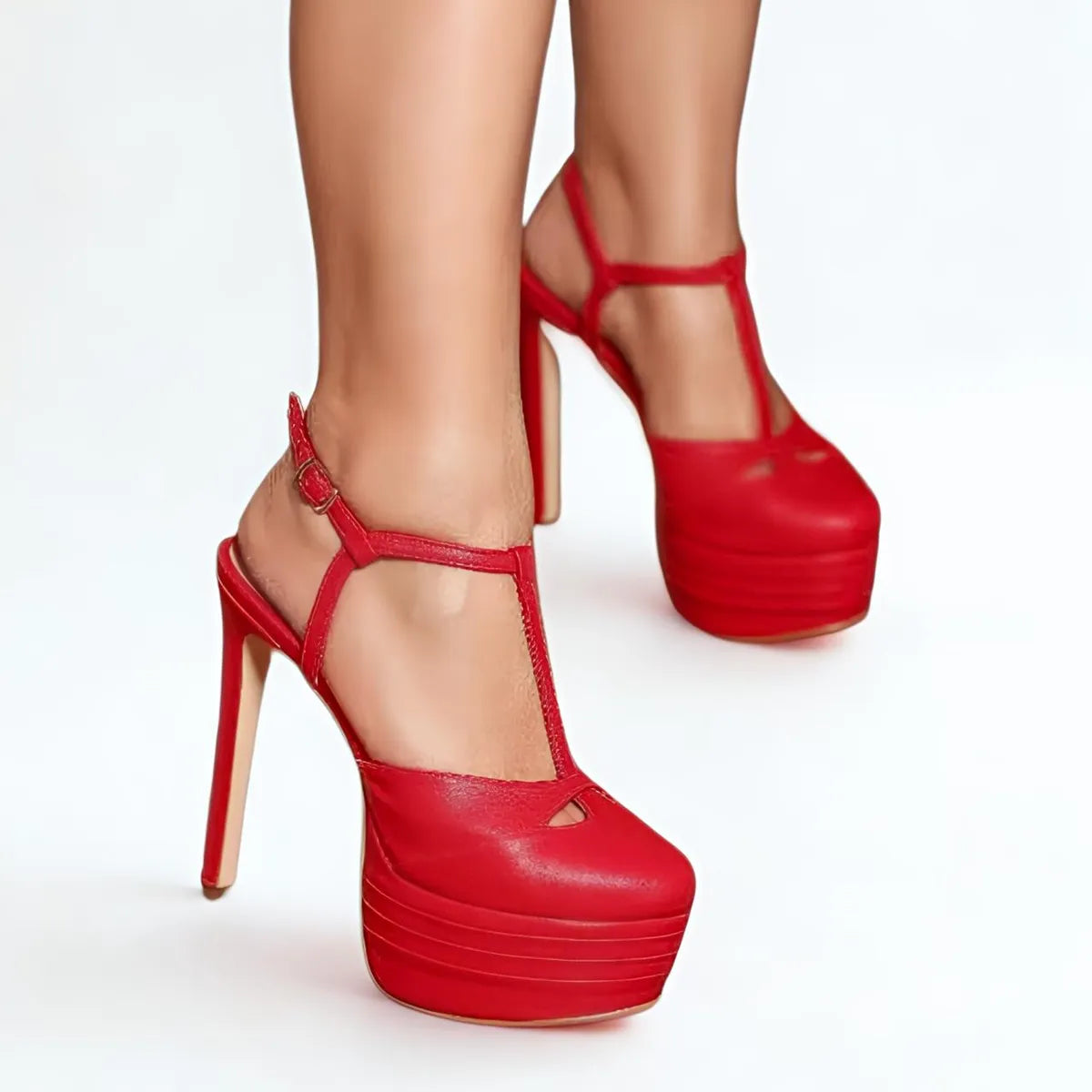 Sandália Mega Pata 15cm