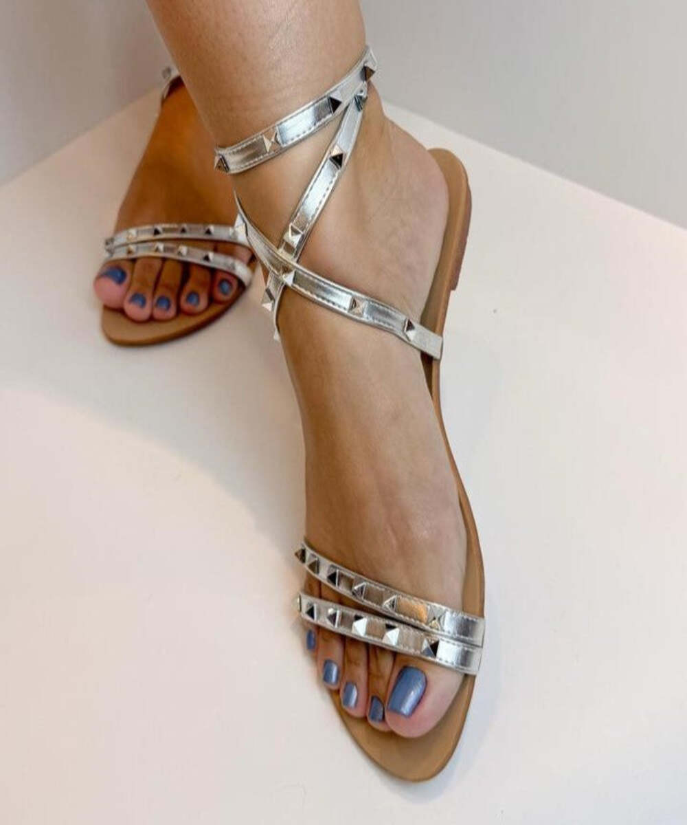 Rasteira Layza com Spikes